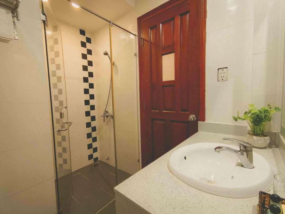 Hotel Huong Mai Ga Sai Gon Thành Pho Ho Chí Minh Esterno foto